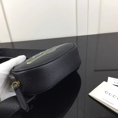 グッチバッグ素材ディテール